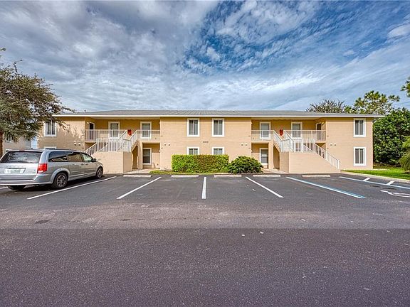 2nd image of 9500 Fiddlers Green Cir Unit 104