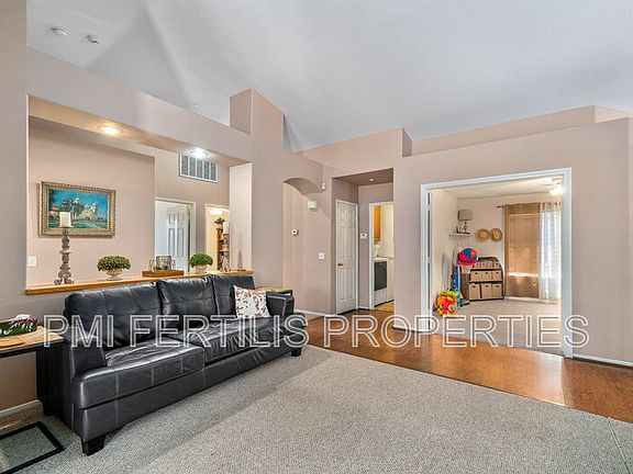 5th image of 7215 New Mexico Ct
