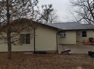 36 Leisure Rd, Eldon, MO 65026