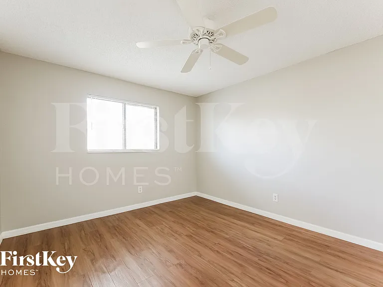1201 Hancock Bridge Pkwy — Photo 11