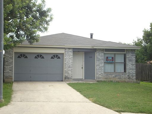 1st image of 2806 Cedar Plain Dr