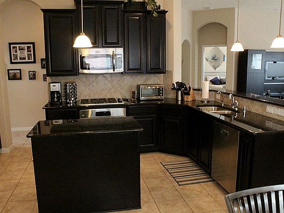 4th image of 3527 Heartland Key Ln