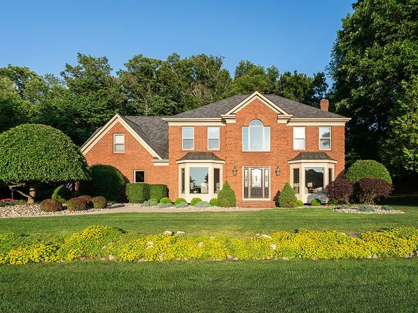6270 Woodhall Ct, Hudsonville, MI 49426