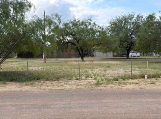518 Hawk St, Zapata, TX 78076