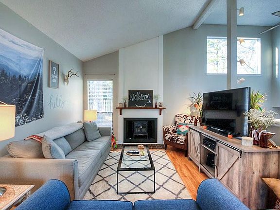 3rd image of 1811 Millrun Pl