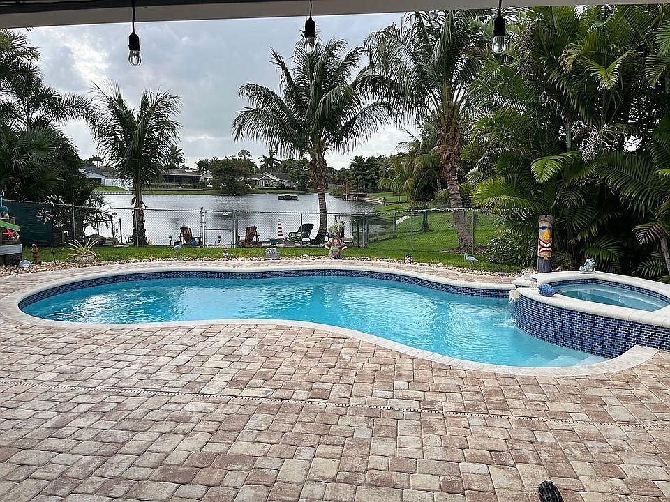 2nd image of 2731 SW 81st Way