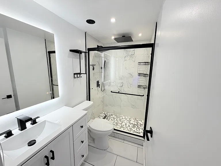 7164 Southgate Blvd — Photo 7