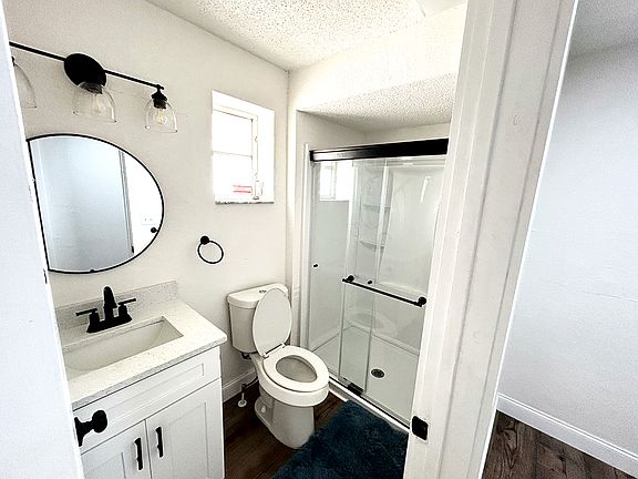 4th image of 3528 1st Ave S
