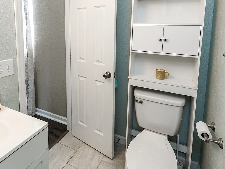 1703 Harrow Rd — Photo 33