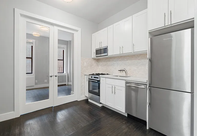 1582 1st Ave #2B — Photo 1