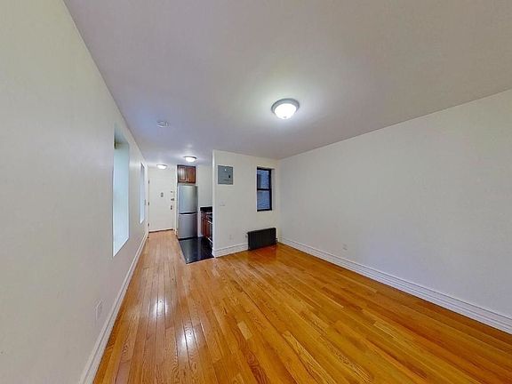 2nd image of 54 W 106th St #3BB