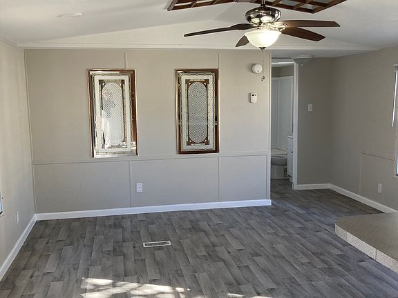 4th image of 5505 S Everett Ave #209