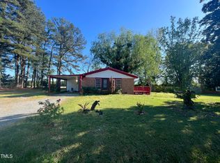 327 Holland Dr, Smithfield, NC 27577