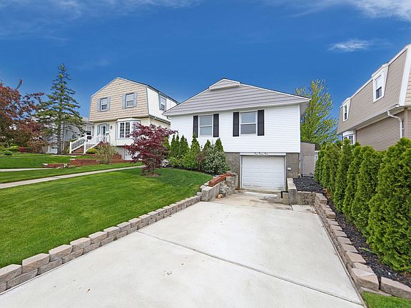 2nd image of 242 Ramapo Ave