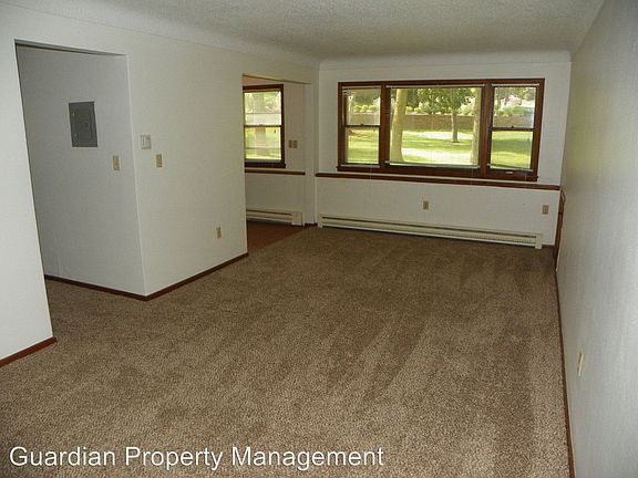 2nd image of 352 21st Ave S APT 2B