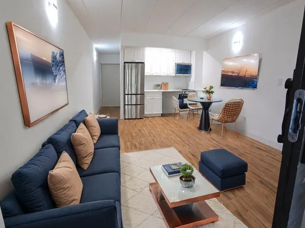 143-40 38th Ave APT 303, Flushing, NY 11354