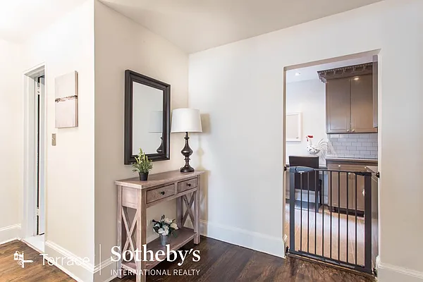 Sold by Terrace Sotheby's International Realty | media 25