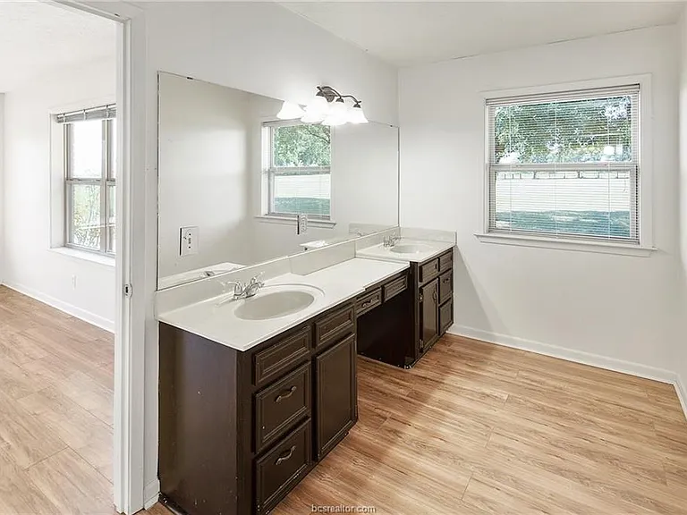5342 FM 2223 — Photo 20