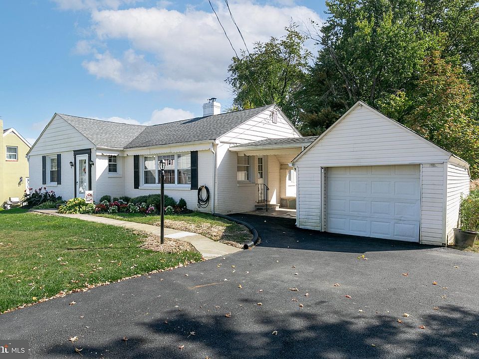 2437 Larkin Rd, Upper Chichester, PA 19061 Zillow