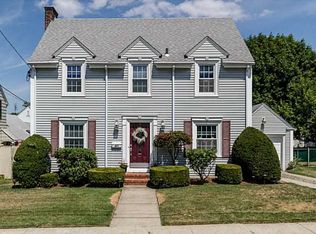 41 Mauran St, Cranston, RI 02910