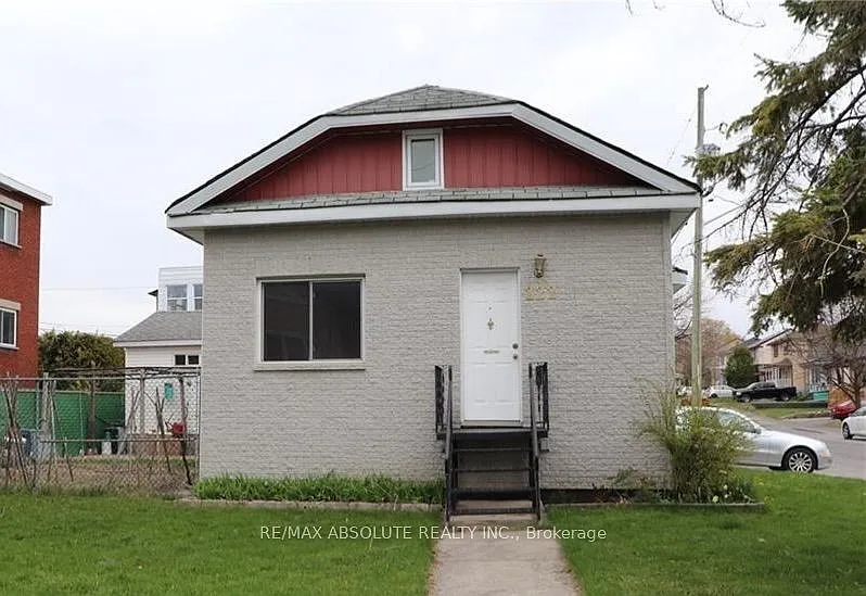 222 Ste Monique St