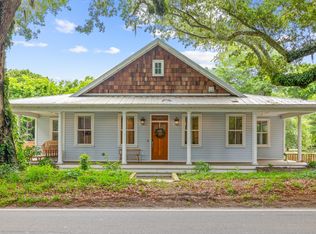 1142 Camp Rd, Charleston, SC 29412