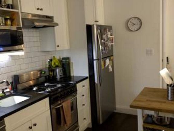 3rd image of 635 Driggs Ave APT 2F