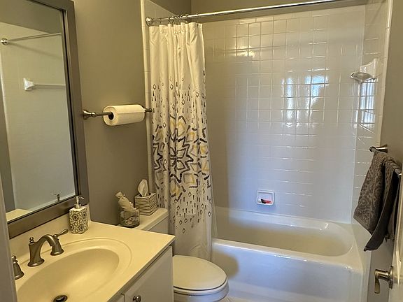 Your ensuite/private bathroom
