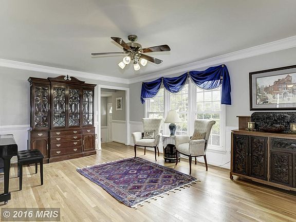 5th image of 15001 Bauer Dr
