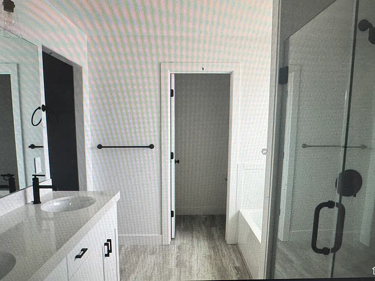 1118 E Doris Loop Rd — Photo 7