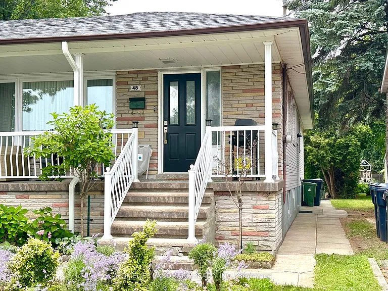 48 Shaftesbury St #LOWER — Photo 4