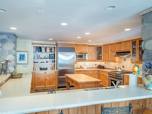 5th image of 565 Mountain Village Blvd #303