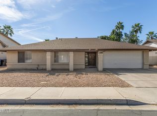 925 W MENDOZA Avenue, Mesa, AZ 85210
