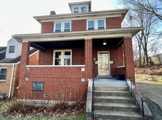 805 Logan St, Carnegie, PA 15106