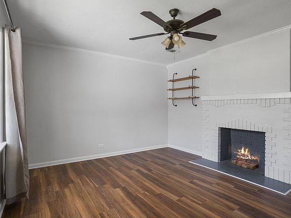 4th image of 125 Pinehills Dr