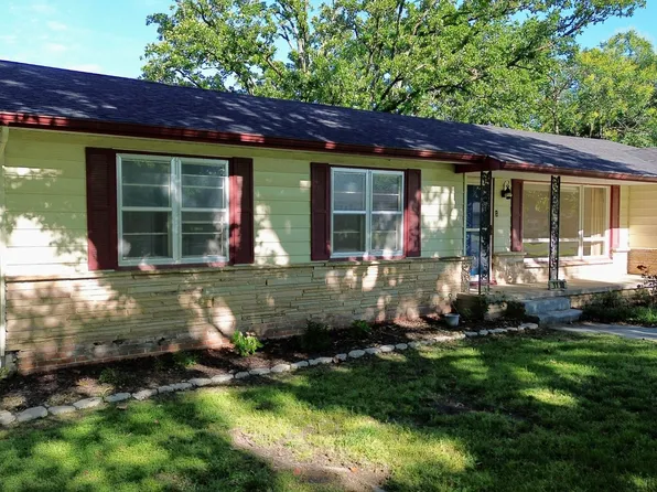 1110 S Hazel St, Grove, OK 74344