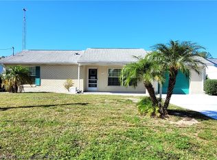 958 Peachtree Dr, Lake Placid, FL 33852