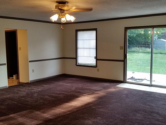 Living Room (huge!)