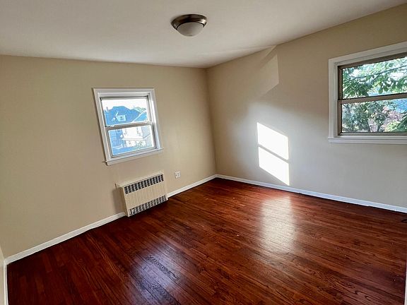 5th image of 14909 85th Dr Floor 2