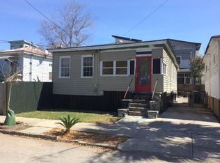 8 S Enston Ave, Charleston, SC 29403
