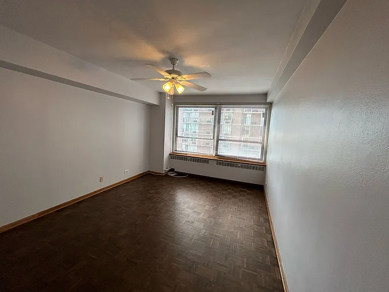 4180 Marine Terrace Apartments — Photo 156
