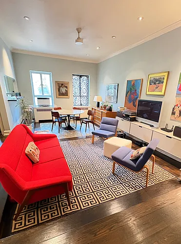 155 W 20th St #6K Photo 1