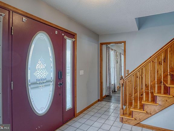 3rd image of 105 Wilder Rd