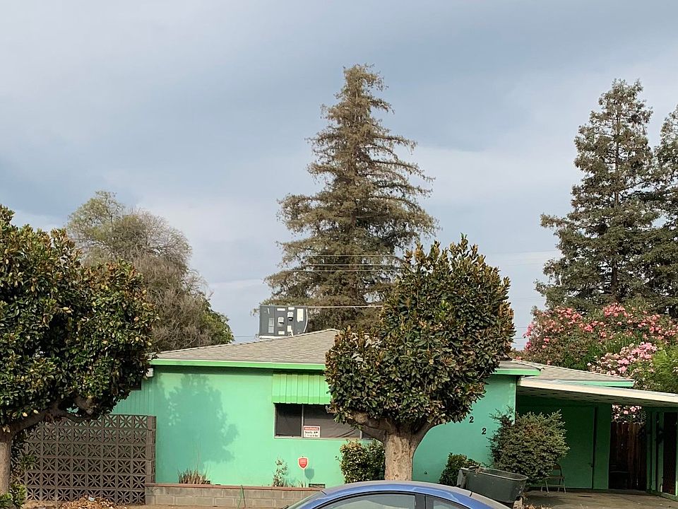 2nd image of 224 S D St