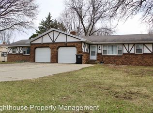 8050 20th Ave, Jenison, MI 49428