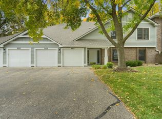 6861 Langford Dr, Edina, MN 55436