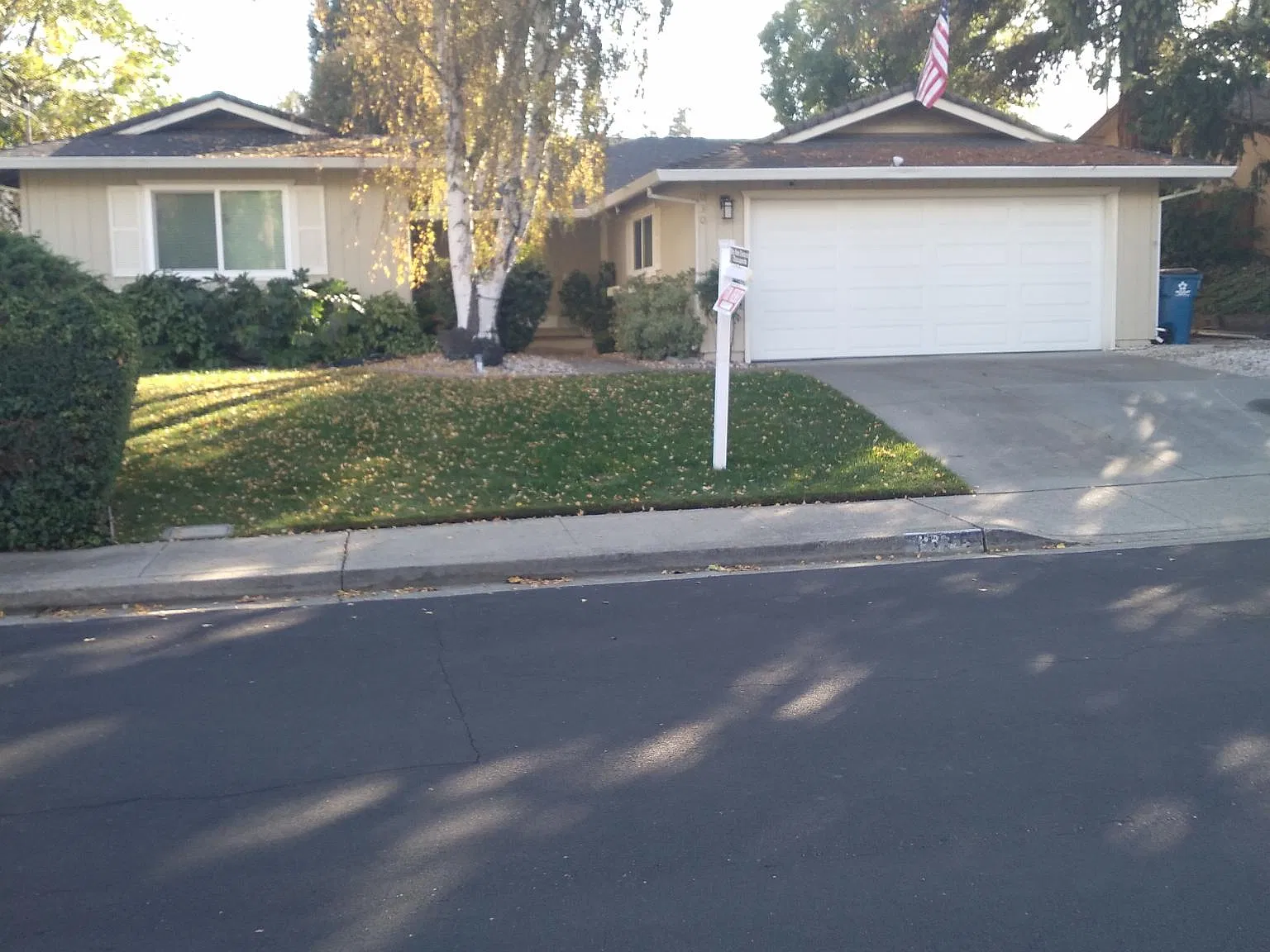 3 bed, 1408 sqft, $3,500 — Photo 1