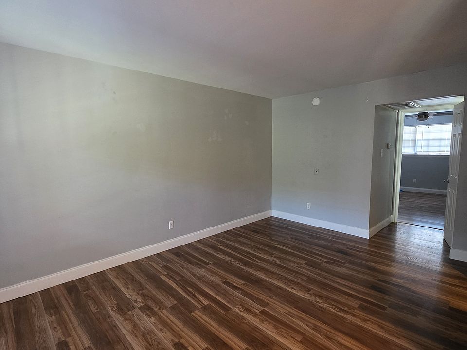 1st image of 3126 Edenborn Ave APT 607