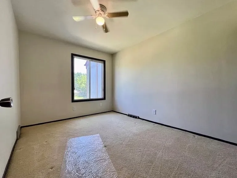 4085 W College Ave — Photo 6