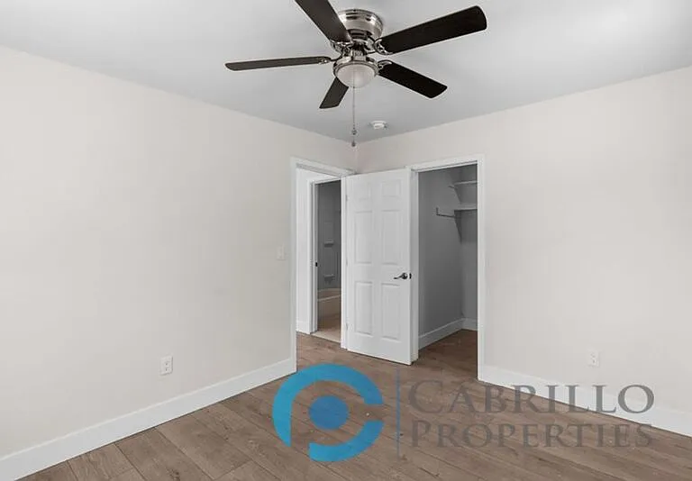 407 Idaho Ave #B — Photo 8